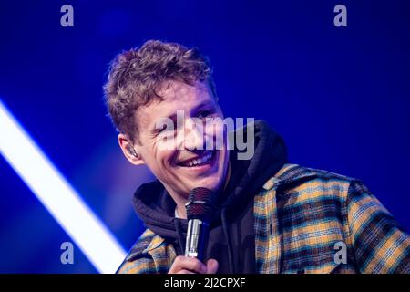 Rust, Deutschland. 31. März 2022. Sänger Tim Bendzko bei der Team D Preisverleihung im Europa-Park. Quelle: Tom Weller/dpa/Alamy Live News Stockfoto