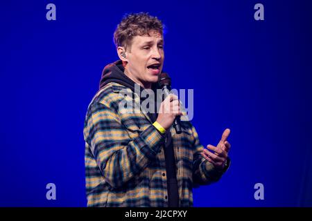 Rust, Deutschland. 31. März 2022. Sänger Tim Bendzko bei der Team D Preisverleihung im Europa-Park. Quelle: Tom Weller/dpa/Alamy Live News Stockfoto