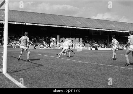 Fußballspiel, Reading gegen Blackpool, Endergebnis 1-0 bis Reading. Liga-Division drei.17. August 1985. Stockfoto