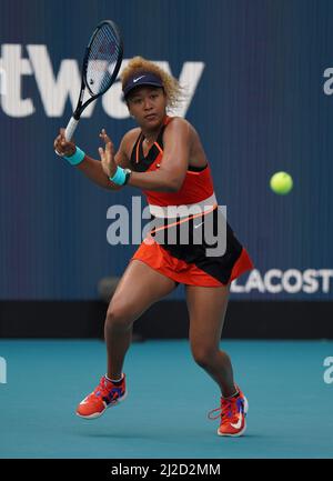 Miami Gardens, FL, USA. 31. März 2022. Belinda Bencic gegen Naomi Osaka während der Miami Open im Hard Rock Stadium am 31. März 2022 in Miami Gardens, Florida. Kredit: Mpi04/Media Punch/Alamy Live Nachrichten Stockfoto