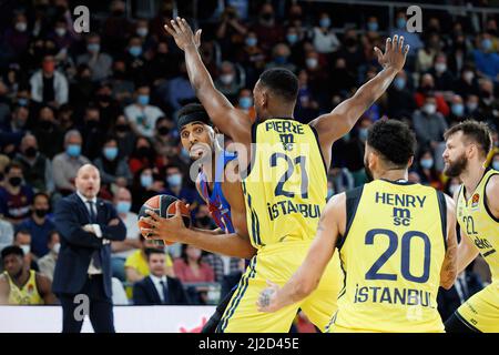 BARCELONA - MÄR 25: Brandon Davies in Aktion während des Euroleague-Spiels von Turkish Airlines zwischen dem FC Barcelona und Fenerbahce SK Istambul im Palau Stockfoto