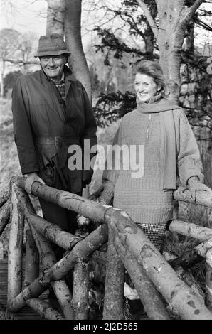 Michael Heseltine, fotografiert bei ihm zu Hause mit seiner Frau Ann. Einige Tage zuvor trat er wegen der Westland-Affäre als Verteidigungsminister zurück. 13.. Januar 1986. Stockfoto