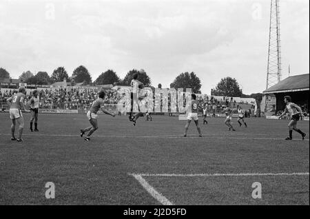 Fußballspiel, Reading gegen Blackpool, Endergebnis 1-0 bis Reading. Liga-Division drei.17. August 1985. Stockfoto