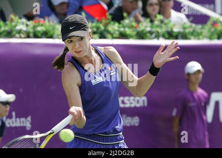 Sep 24, 2011-Seoul, Südkorea-Galina Voskoboeva aus Kasachstan kehrt am 6. Tag im Halbfinale der Hansol Korea Open Tennis auf dem Olympischen Tennisplatz im Osten von Seoul am 20. September 2011 in Südkorea nach Polona Hercog aus Slowenien zurück (kein Bild). Galina Voskoboeva gewann in geraden Sätzen 6-1, 6-4. Stockfoto