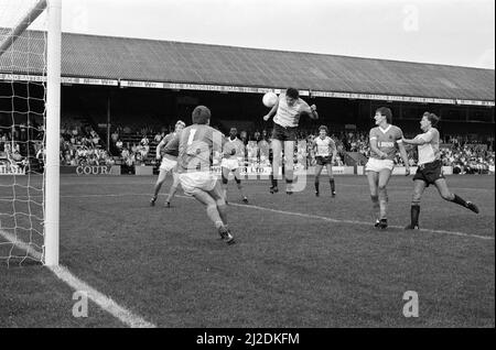 Fußballspiel, Reading gegen Blackpool, Endergebnis 1-0 bis Reading. Liga-Division drei.17. August 1985. Stockfoto