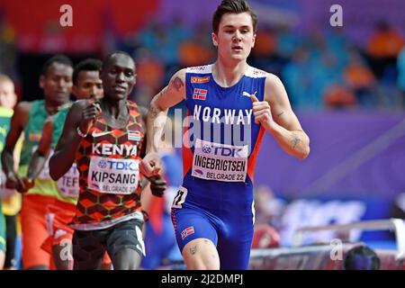 Jakob Ingebrigtsen (NOR) wird Zweiter im Jahr 1.500m in 3:33,02during die Leichtathletik-Hallenweltmeisterschaften, Sonntag, 20. März 2022, in Belgrad, Ser Stockfoto