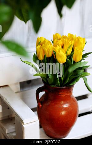 Blühende gelbe Tulpen im Frühling Stockfoto