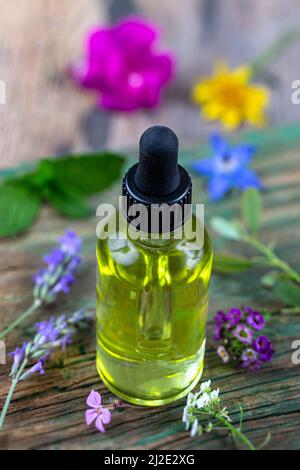 Ätherisches Öl Stockfoto