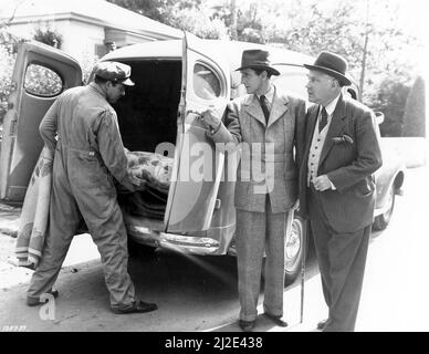 BASIL RATHBONE und NIGEL BRUCE in SHERLOCK HOLMES IN WASHINGTON (1943), Regie: ROY WILLIAM NEILL. Kredit: UNIVERSALBILDER / Album Stockfoto