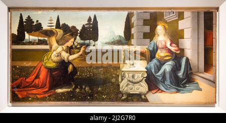 Florenz, Italien - circa Juni 2021: Leonardo Da Vinci, Verkündigung, 1475 - Öl auf Holz Stockfoto