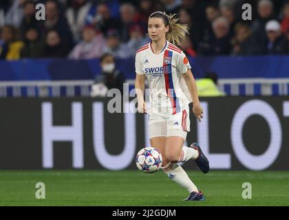 Lyon, Frankreich, 31.. März 2022. Damaris Ekurrola aus Lyon während des UEFA Womens Champions League-Spiels im Groupama Stadium in Lyon. Bildnachweis sollte lauten: Jonathan Moscrop / Sportimage Kredit: Sportimage/Alamy Live News Stockfoto