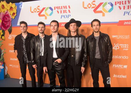 Madrid, Spanien. 01. April 2022. Auf dem Bild Dvicio. LOS40 Primavera Pop beginnt jetzt und wir wissen es, weil die Gastgeber früh angefangen haben, alle Gäste zu empfangen, die diese Nacht zu einem unvergesslichen Moment gemacht haben. (Foto von Alberto Sibaja/Pacific Press) Quelle: Pacific Press Media Production Corp./Alamy Live News Stockfoto