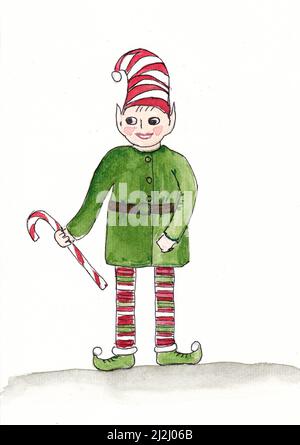 Ein fröhlicher Elf im grünen Mantel und gestreiften Leggings hält einen Lollipop. Kobold Aquarell Illustration. Die Postkarte wird von Hand auf strukturiertem Aquarellpapier gezeichnet. Stockfoto