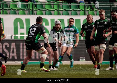 Treviso, Italien. 02. April 2022. Mack Hansen (Connacht Rugby) während Benetton Rugby vs Connacht Rugby, United Rugby Championship match in Treviso, Italien, April 02 2022 Kredit: Unabhängige Fotoagentur/Alamy Live Nachrichten Stockfoto