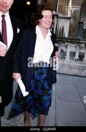 Sarah Keays Ex-Herrin der konservativen Politikerin Cecil Parkinson verlässt das Obergericht Sara Keays, die 1983 eine Beziehung zu Cecil Parkinson hatte Stockfoto