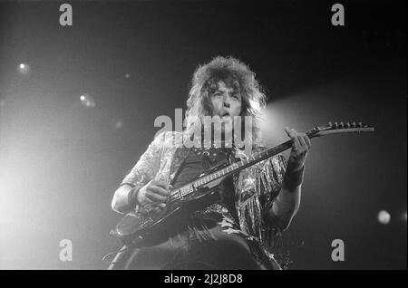 Bon Jovi bei Monsters of Rock, Castle Donington. Im Bild Richie Sambora. 22.. August 1987. Stockfoto