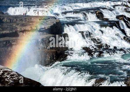 Regenbogen in Gulfoss, island Stockfoto