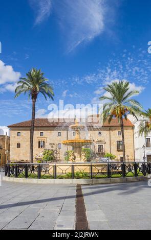 Brunnen auf dem Plaza de Espana in Merida, Spanien Stockfoto