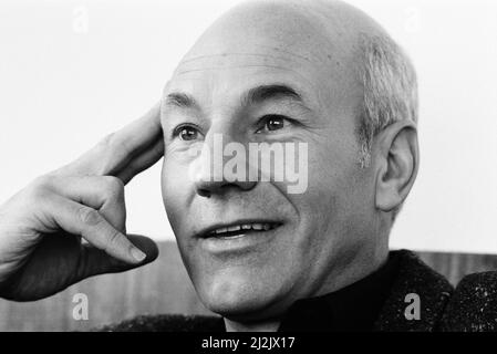 Patrick Stewart, Schauspieler, der in Star Trek The Next Generation die Rolle des Captain Jean Luc Picard spielt, im Bild vom 20.. April 1988. Stockfoto
