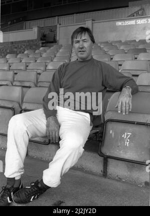 Keith Burkinshaw Gillingham Town FC Fotball Manager 1988-89, im Priestfield Stadium im November 1988. Ehemaliger Manager von Tottenham Hotspur 1976-1984, gewann 2 FA Cups und 1 UEFA Cup. Stockfoto