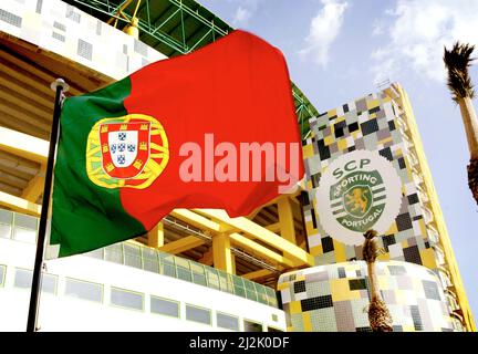 Estádio José Alvalade ist ein Fußballstadion in Lissabon, Portugal. Die Arena wurde für die Europameisterschaften 2004 gebaut. Es ist die Heimstadion des Fußballclubs Sporting Lisbon. Stockfoto