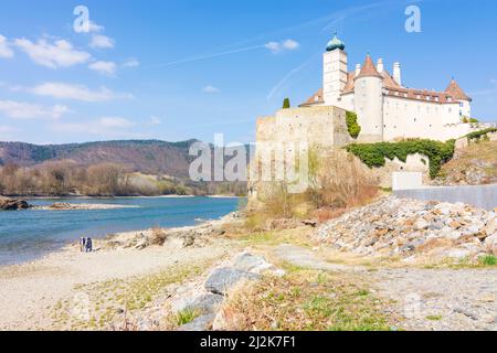 Schönbühella-Aggsbach: Schloss Schönbühella, Donau in Wachau, Niederösterreich, Niederösterreich, Österreich Stockfoto