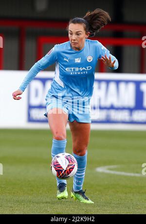 DAGENHAM, ENGLAND - 02. APRIL: Caroline Weir vom Manchester City WFC während des Barclays FA Women's Super League-Spiels zwischen West Ham United Women und Stockfoto