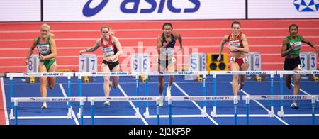 Sarah Lavin, Mathilde Heltbech, Lai Yiu Lui, Teresa Errandonea und Sidonie Fiadanatsoa treten am zweiten Tag der Welt bei den 60m Hürden der Frauen an Stockfoto