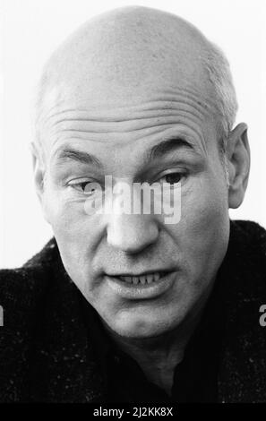 Patrick Stewart, Schauspieler, der in Star Trek The Next Generation die Rolle des Captain Jean Luc Picard spielt, im Bild vom 20.. April 1988. Stockfoto