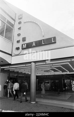 Broad Street Mall, ein Einkaufszentrum im Zentrum von Reading. 4. Mai 1987. Stockfoto