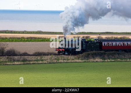 Weybourne, Großbritannien – 2. 2022. April: Spring Steam Gala Event auf der North Norfolk Poppy Line Credit: Richard O'Donoghue/Alamy Live News Stockfoto