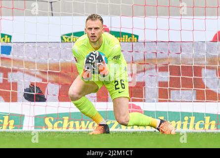 Freiburg, Deutschland. 02. April 2022. Mark FLEKKEN, Torwart BRD 26 im Spiel SC FREIBURG - FC BAYERN MÜNCHEN 1-4 1.Deutsche Fußballliga am 2. April 2022 in Freiburg, Deutschland. Saison 2021/2022, Spieltag 28, 1.Bundesliga, FCB, München, 28.Spieltag. FCB, © Peter Schatz / Alamy Live News - die DFL-VORSCHRIFTEN VERBIETEN DIE VERWENDUNG VON FOTOGRAFIEN als BILDSEQUENZEN und/oder QUASI-VIDEO - Quelle: Peter Schatz/Alamy Live News Stockfoto