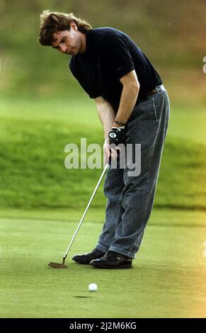 Brian McClair Fußballspieler Manchester United FC spielt Golf für CharityFebruar 1989 Stockfoto