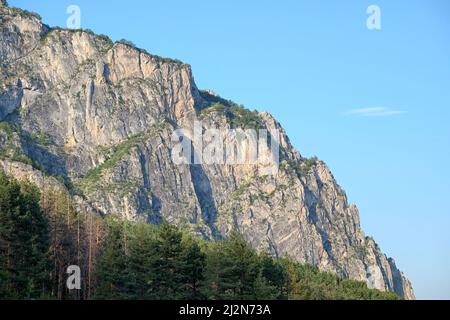 Felswand des Berges Vratsa, Bulgarien Stockfoto