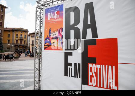 Busto Arsizio, Busto Arsizio, Italia, Aprile 03, 2022, BAFF XX Edition, Busto Arsizio Film Festival durante Liana Orfei präsentiert ihr Buch "Roman des echten Lebens - die Königin des Zirkus" - News Stockfoto