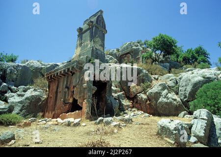 Lykische Sarkophage, Felsengräber in Myra, Kekova, Anatolien, der alten Lykien-Region, der Türkei, Mittelmeer Stockfoto