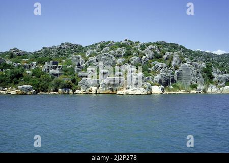 Lykische Sarkophage, Felsengräber in Myra, Kekova, Anatolien, der alten Lykien-Region, der Türkei, Mittelmeer Stockfoto