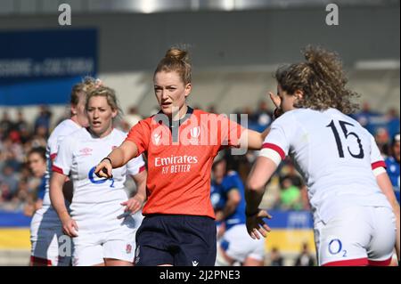 Parma, Italien. 03. April 2022. Stadion Sergio Lanfranchi, Parma, Italien, 03. April 2022, Schiedsrichter hollie davidson während des Women Six Nations 2022 - Italien gegen England - Rugby Six Nations Spiel Credit: Live Media Publishing Group/Alamy Live News Stockfoto