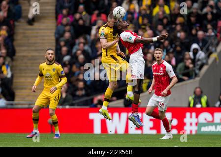 LONDON, GROSSBRITANNIEN. APR 3. während des Papa John Trophy Finales zwischen Sutton United und Rotherham United im Wembley Stadium, London am Sonntag, 3.. April 2022. (Kredit: Federico Maranesi | MI Nachrichten) Kredit: MI Nachrichten & Sport /Alamy Live Nachrichten Stockfoto