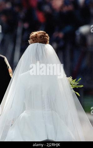 Die Hochzeit von David Armstrong-Jones, Viscount Linley, mit Serena Stanhope, in der St. Margaret's Church, Westminster. 8.. Oktober 1993. Stockfoto