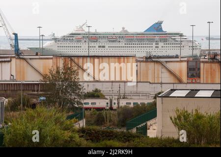 Civitavecchia, Italien 16/09/2017: Kreuzfahrtboot, Hafen Civitavecchia. ©Andrea Sabbadini Stockfoto