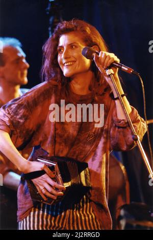 Eddi Reader, schottischer Singer Songwriter im Riverside Club, Glasgow, Dienstag, 28.. Januar 1992. Stockfoto