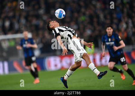 Torin, Italien. 03. April 2022. Paulo Exequiel Dybala (Juventus) beim italienischen Spiel der Serie A zwischen Juventus 0-1 Inter im Allianz Stadium am 3. April 2022 in Turin, Italien. (Foto von Maurizio Borsari/AFLO Credit: Aflo Co. Ltd./Alamy Live News Stockfoto