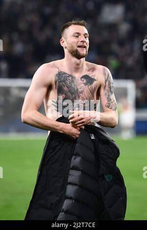 Torin, Italien. 03. April 2022. Milan Skriniar (Inter) während des italienischen "Serie A"-Spiels zwischen Juventus 0-1 Inter im Allianz Stadium am 3. April 2022 in Turin, Italien. (Foto von Maurizio Borsari/AFLO Credit: Aflo Co. Ltd./Alamy Live News Stockfoto