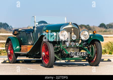 Oldcar - Bentley 4,5 Liter (1927-31) Motor 4398cc S4 OHC Produktion 665 Stockfoto