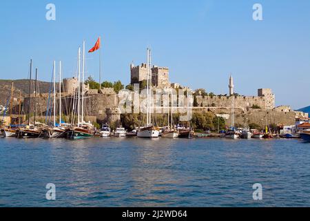 Schloss von Bodrum oder Schloss St. Peter, UNESCO-Weltkulturerbe und Wahrzeichen von Bodrum, Türkei, Mittelmeer Stockfoto