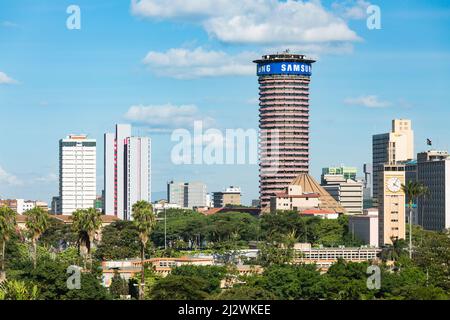 Nairobi, Kenia - 24 Dezember: Der Kenyatta International Conference Center, eines der wenigen modernen Wolkenkratzer im Geschäftsviertel von Nairobi, Ken Stockfoto