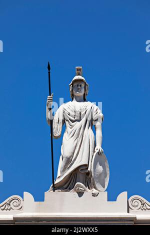 Ballarat Australia / die Minerva-Statue auf dem etwa 1859 in der Sturt Street, dem Ballaarat Mechanics Institute. Stockfoto