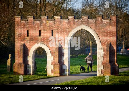 Cottam, Preston, Lancashire. Torbogen am Cottam Way Stockfoto