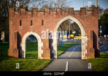 Cottam, Preston, Lancashire. Torbogen am Cottam Way Stockfoto